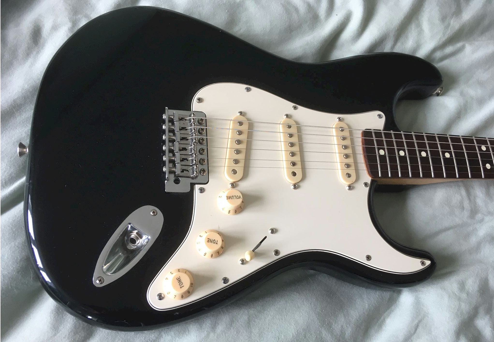 Fender Stratocaster Standard made in Mexico: Sold – Axe Relics UK